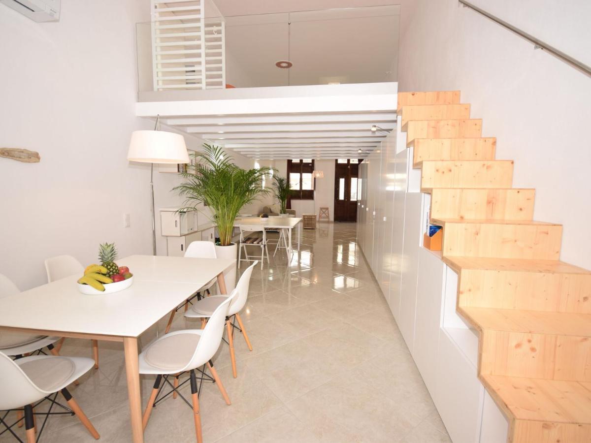Modern In Olh O With Terrace Holiday home