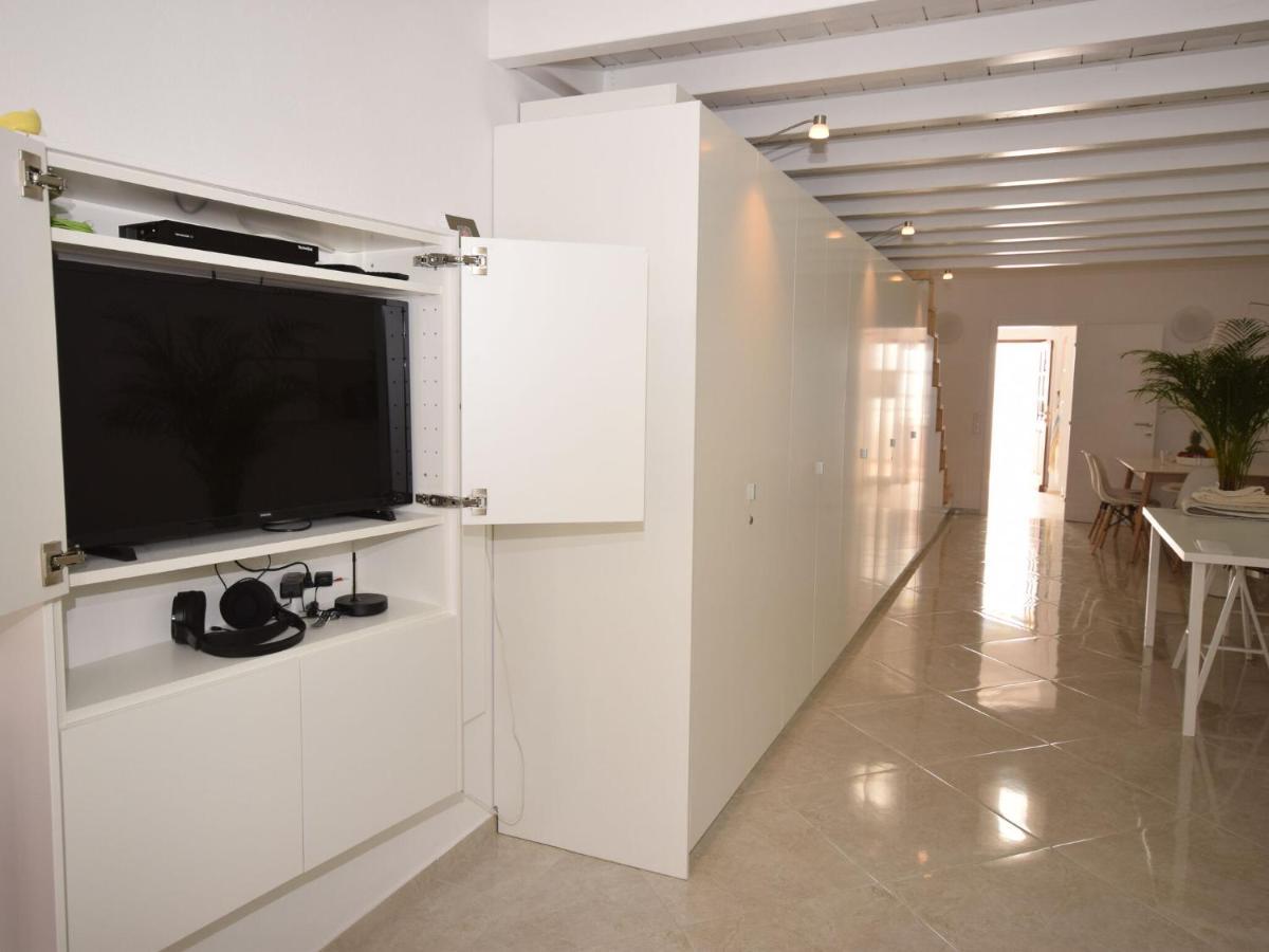 Modern In Olh O With Terrace Holiday home *